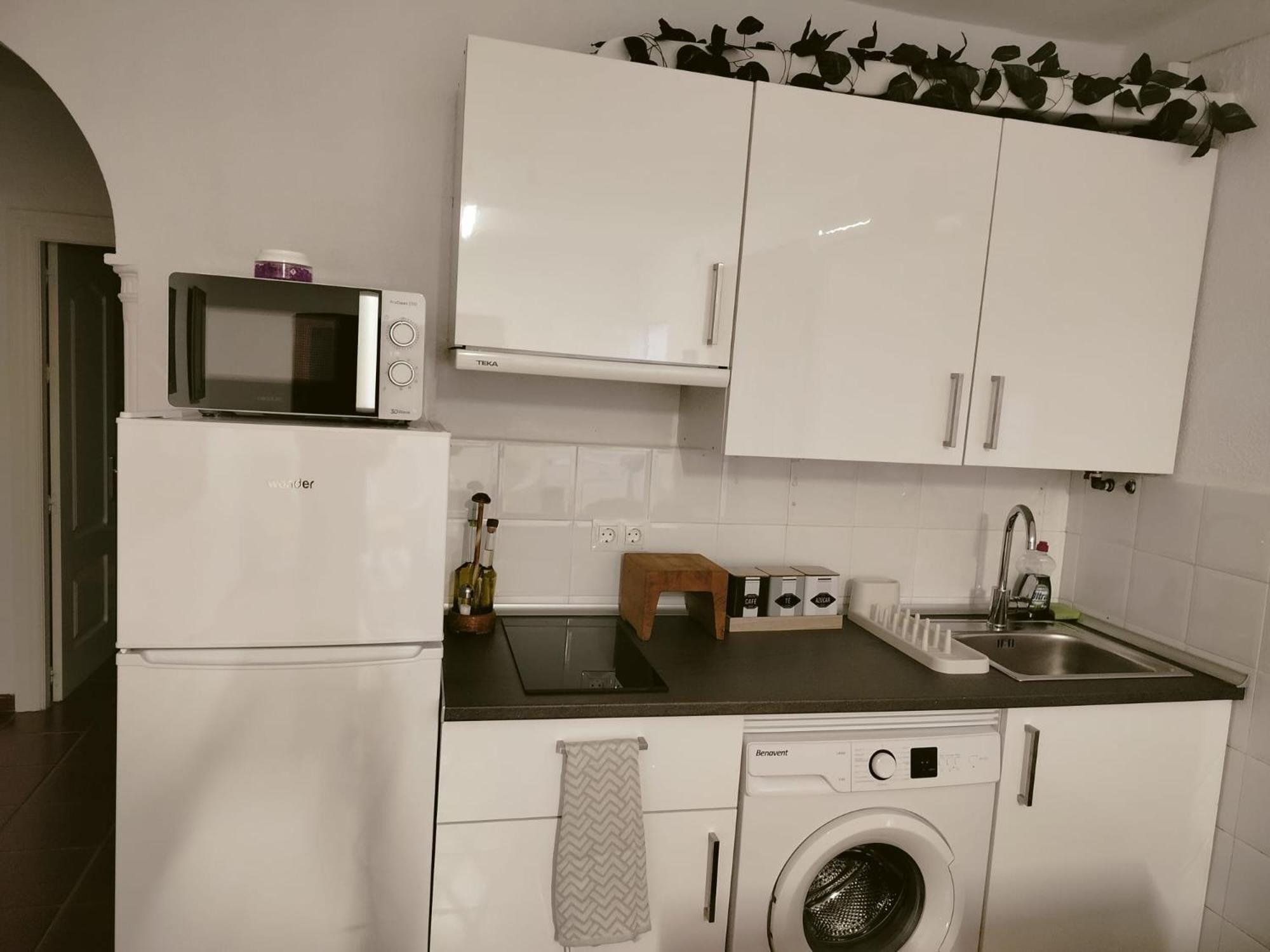 Fantastico Con Piscina Comunitaria Junto Al Mar En Apartment *